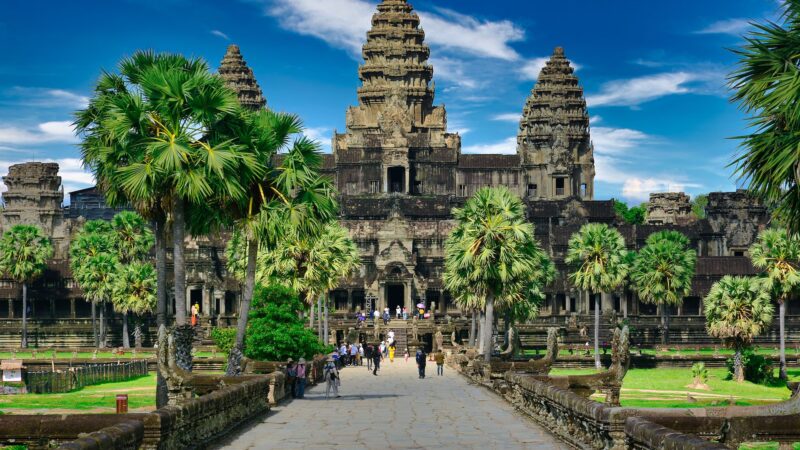 Beautiful Cambodia is a perfect place for solo traveler