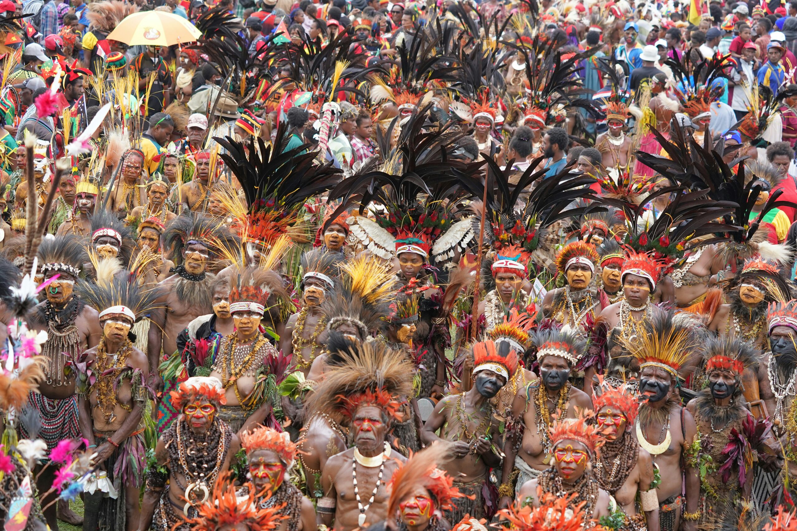 Exploring Papua New Guinea: Culture, Natural Wonders, and Unique Cuisine