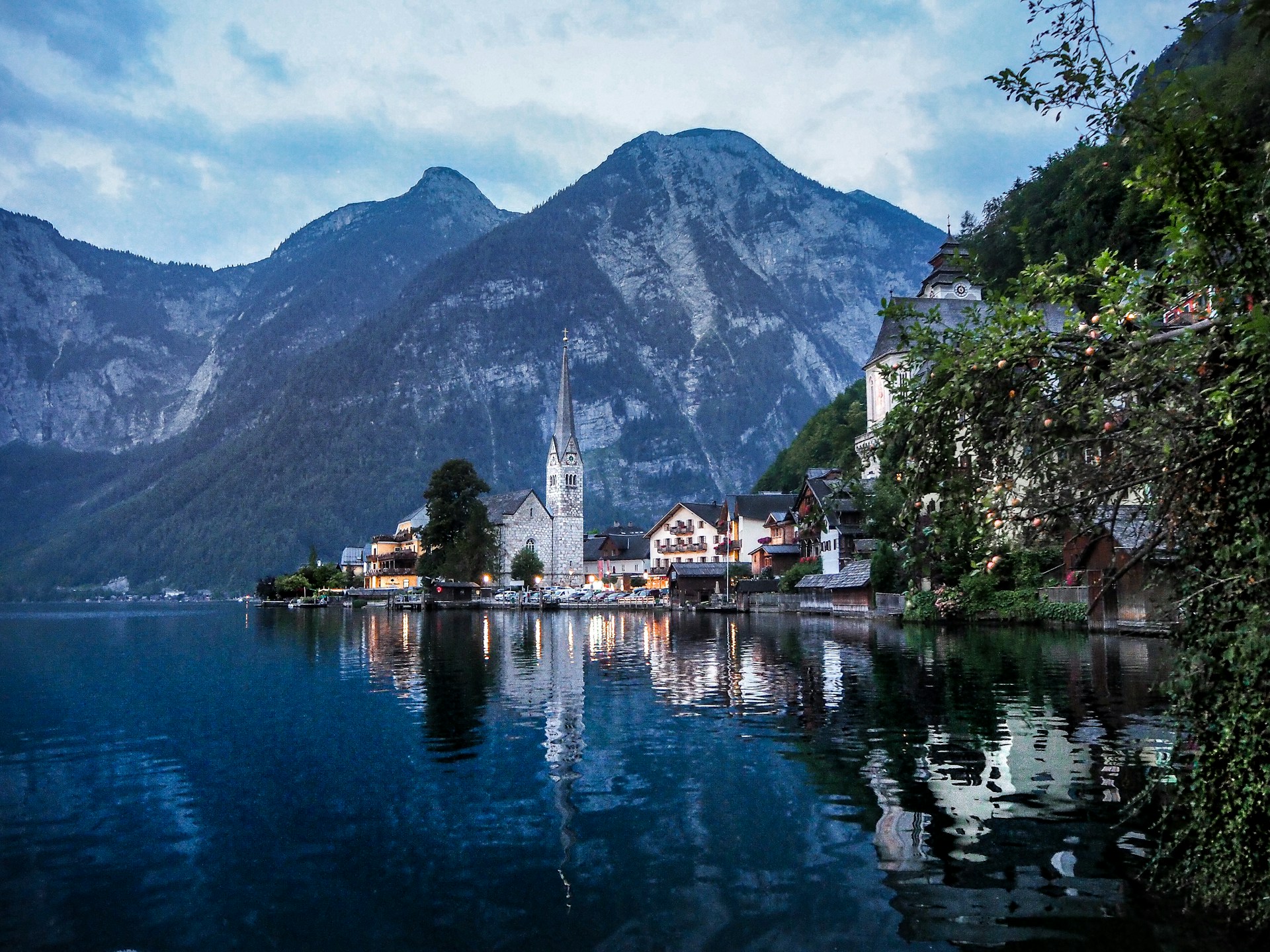 Discovering Hallstatt: A Gem in the Austrian Alps